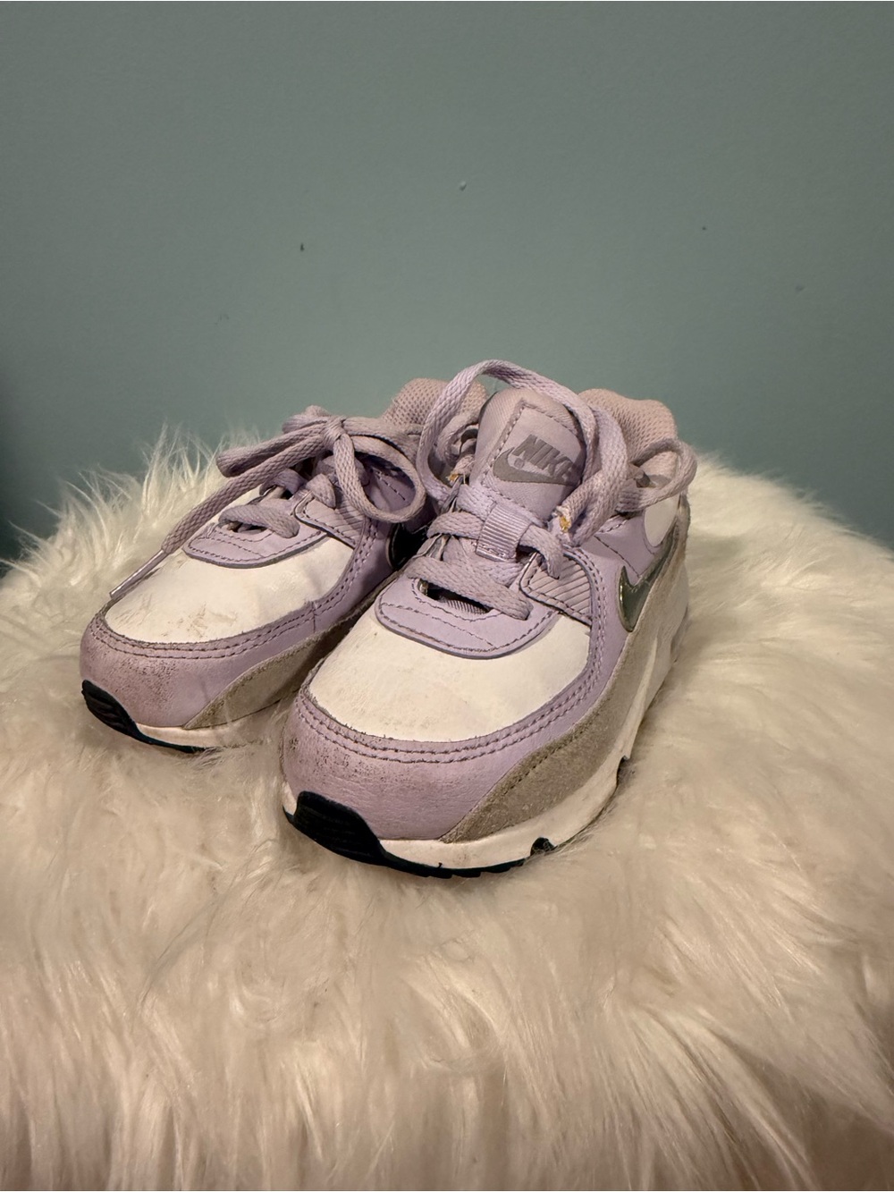 Nike Kids Lavender and White Air Max-Style Sneakers